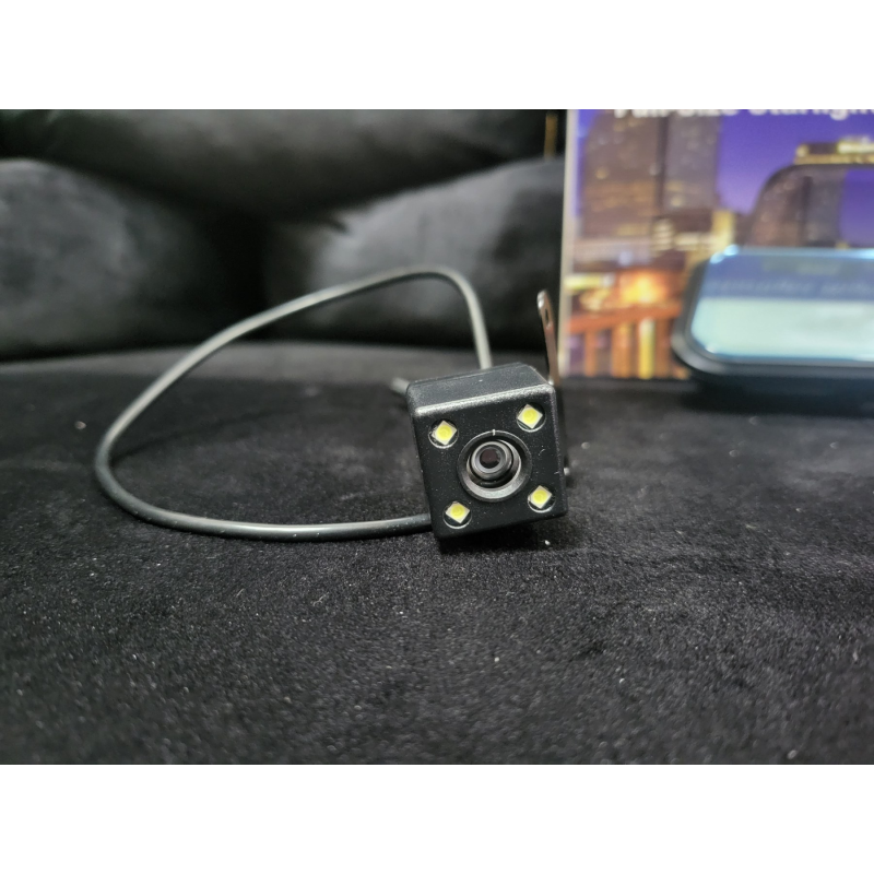 Огледало за автомобил с 2 камери - видеорегистратор и камера за задно виждане